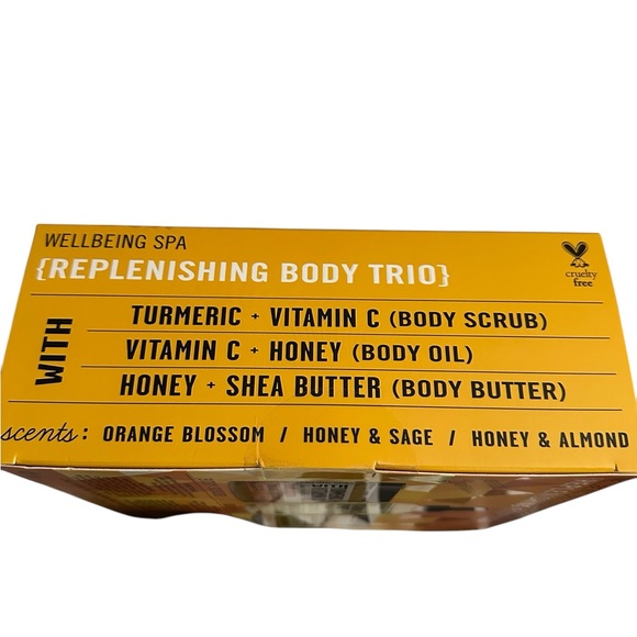 Wellbeing Spa Body Replenishing Body Trio Body Scrub, Body Oil & Body Butter Set - Picture 8 of 8